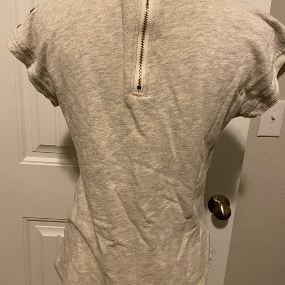 Top - Picture 2 of 3